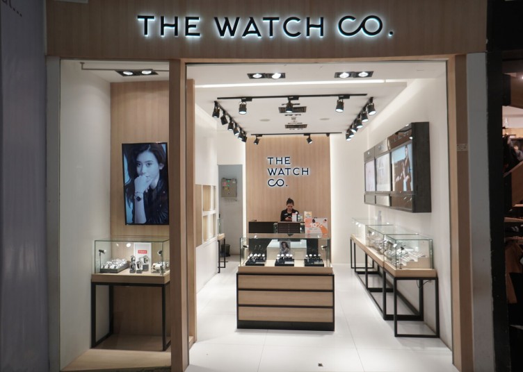 The sales watch outlet