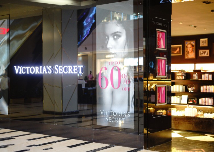 victoria secret plaza